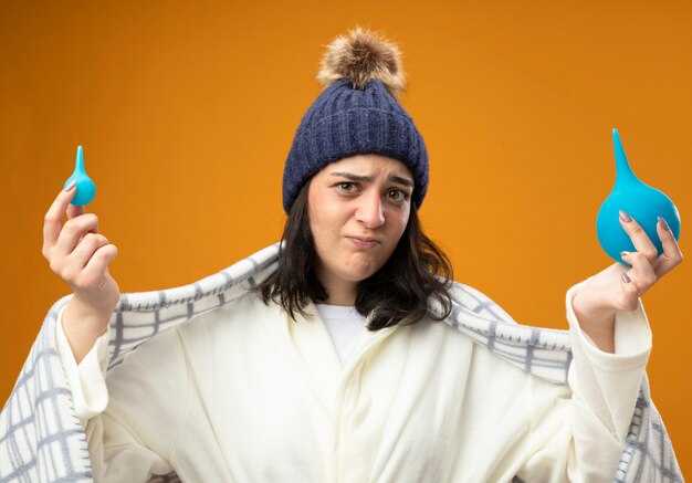 Что сделать дома в первые часы: питьё, одежда, охлаждение помещения и физические методы